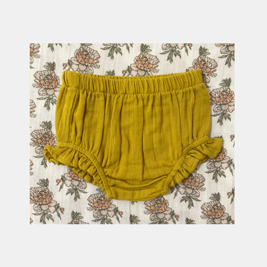 Mustard Knicker